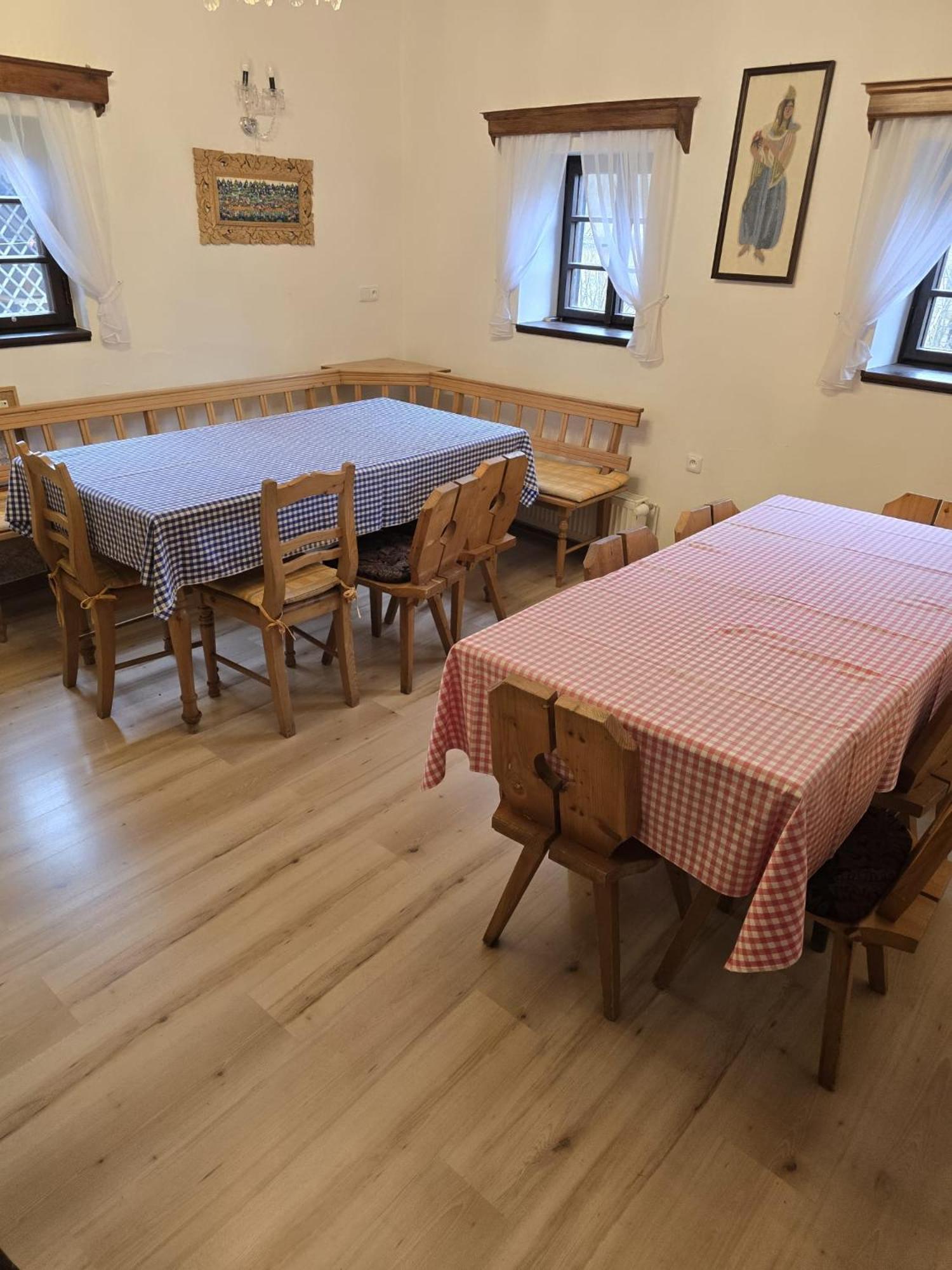 Penzion Pod Hradem Adršpach Eksteriør billede